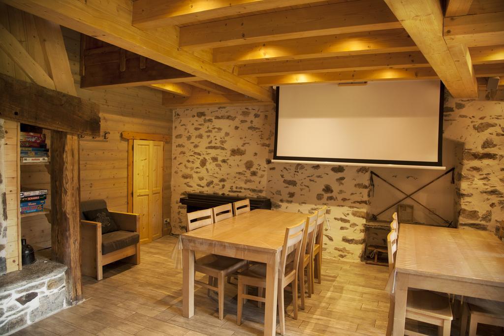 Chalet La Ferme De Noemie Mercury-Gémilly Δωμάτιο φωτογραφία