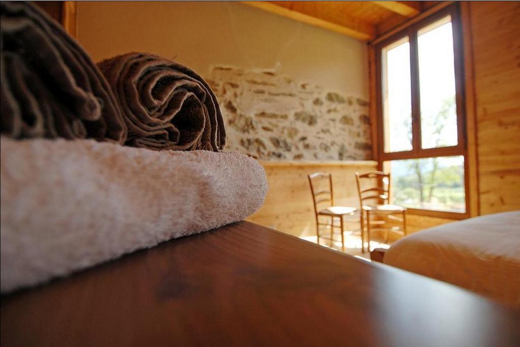 Chalet La Ferme De Noemie Mercury-Gémilly Δωμάτιο φωτογραφία